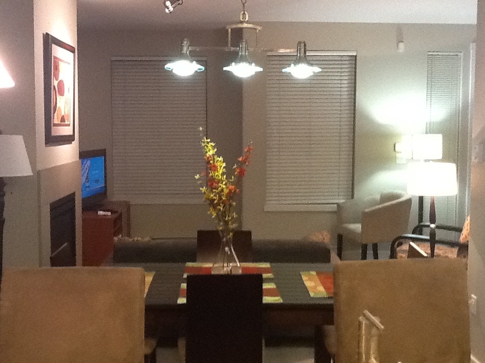 FURNISHED UBC TOWNHOUSE FOR RENT OCTOBER 1 4