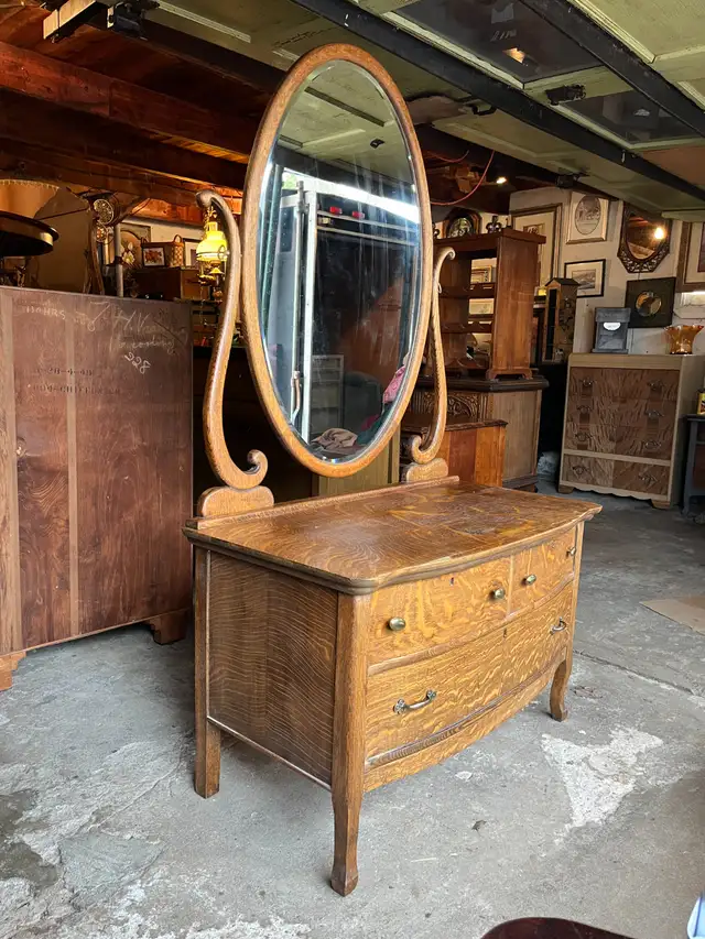 Beautiful Dresser in Dressers & Wardrobes in Peterborough - Image 8