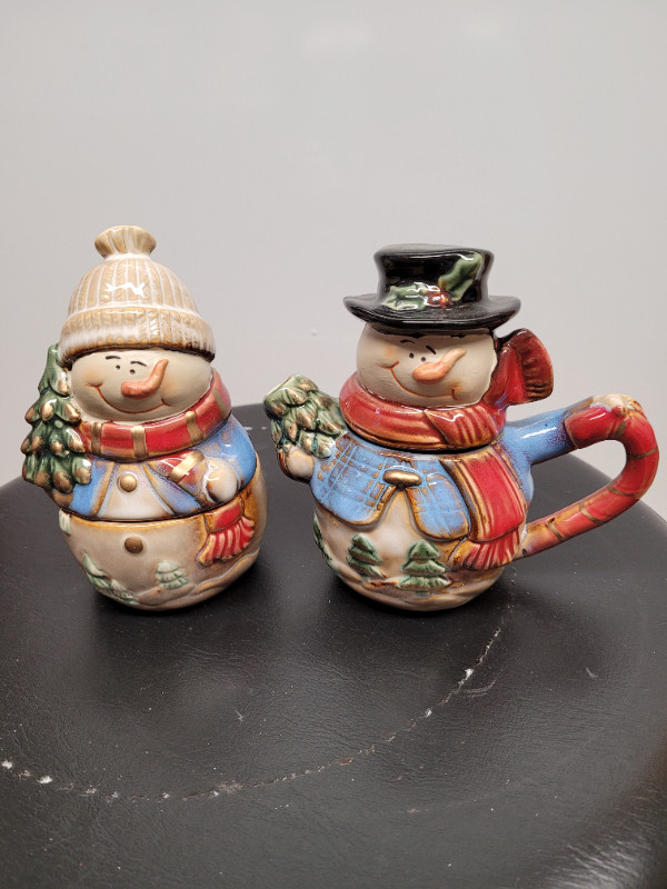 Whimsical Mr. & Mrs. Snow Creamer & Sugar in Arts & Collectibles in Dartmouth