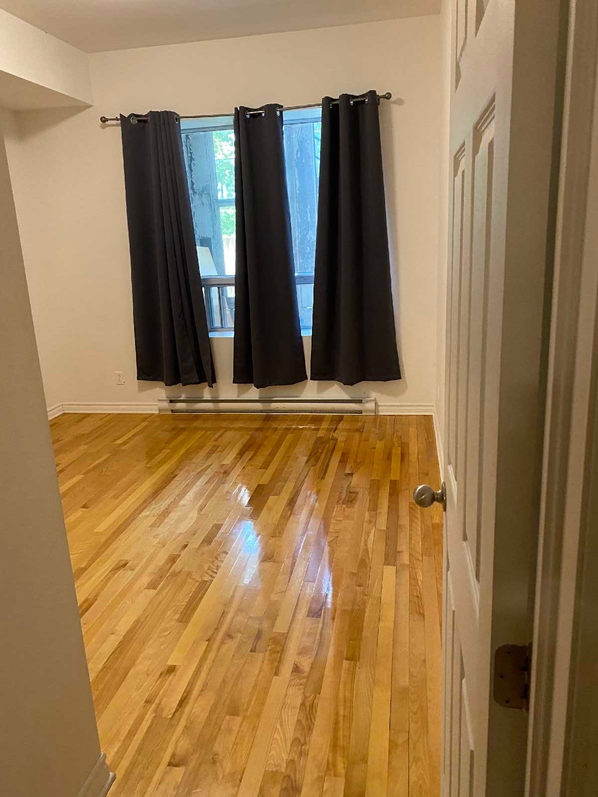 3417 Av. Laval — photo 1