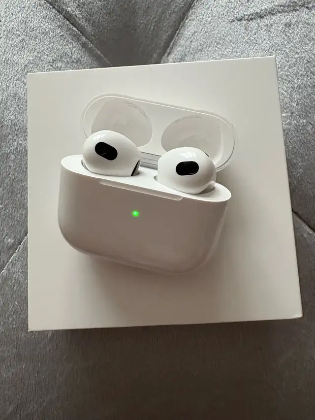 New Apple AirPods 3rd Gen62863281214081124