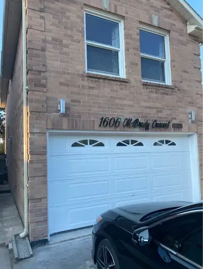 3 Beds 1 Bath - Basement Apartment