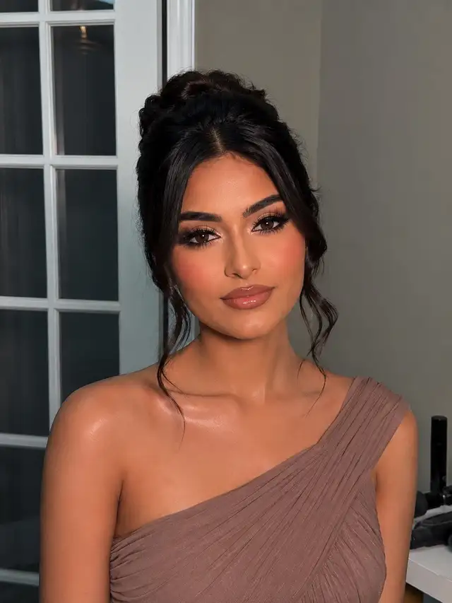 professional makeup and hair stylist 