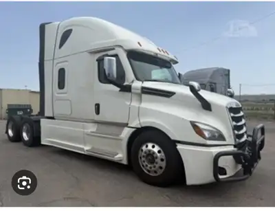 Hiring Az Drivers for Team runs : - Toronto to California ( 2 yrs US experience) Toronto to Vancouve...