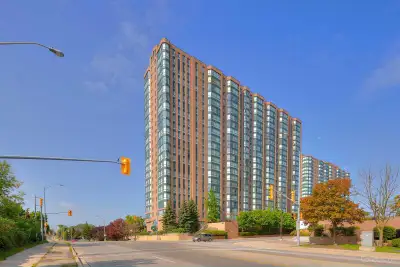 145 Hillcrest Ave -  Two Bedroom+Solarium +1 bathroom for rent