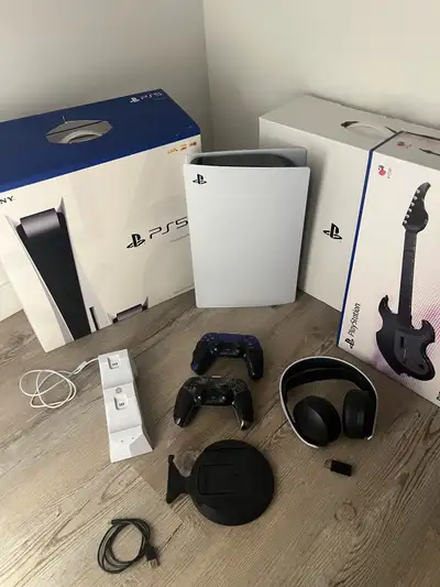 PlayStation 5 disc edition bundle in excellent condition, barely used and works perfectly. It includ...