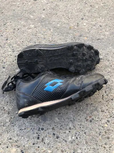 Lotto size 6 cleats , View more