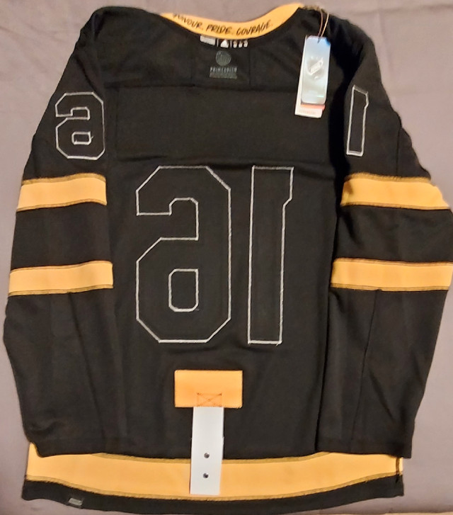 NWT Mitch Marner Toronto Maple Leafs x Drew House jersey 52 Lg in Hockey in Stratford - Image 4