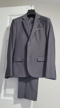 R&W Men’s Suit in Grey Colour