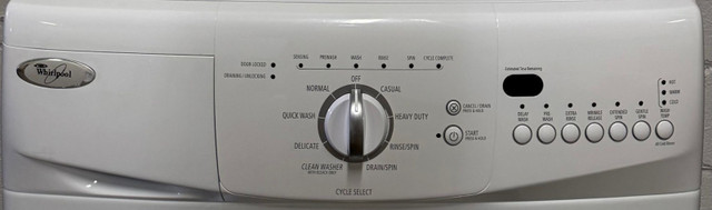 Apartment Size Washer “WHIRLPOOL” 24 inch  in Washers & Dryers in City of Toronto - Image 4