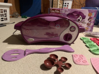 Hasbro Easy Bake Ultimate Oven Set 