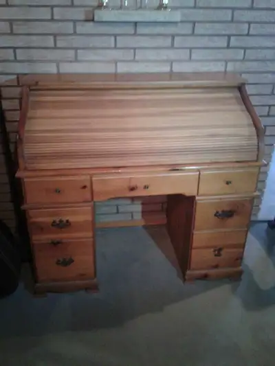 Roll top desk, View more