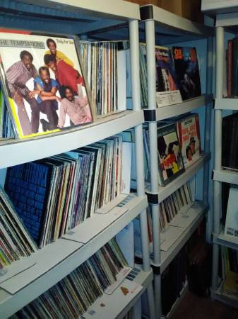 Vinyl Record Collection, Huge Selection at a Great Price dans CD, DVD et Blu-ray  à Ville de Montréal