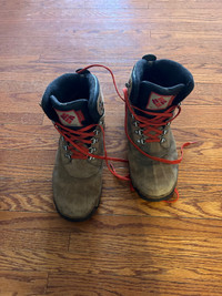Men’s boots size 10.5