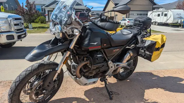 2022 Moto Guzzi V85TT in Street, Cruisers & Choppers in Fort St. John - Image 4