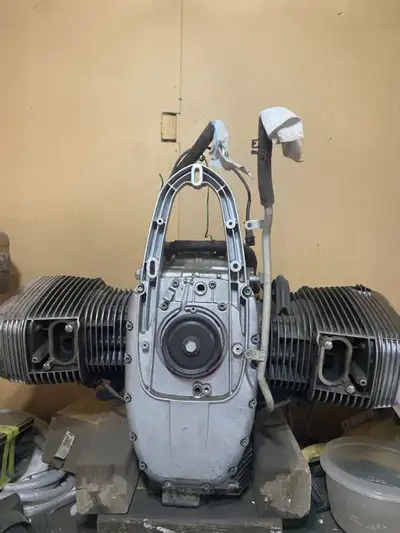 Twin spark boxer engine only; no transmission or alternator. Air box sold separately. This engine ca...