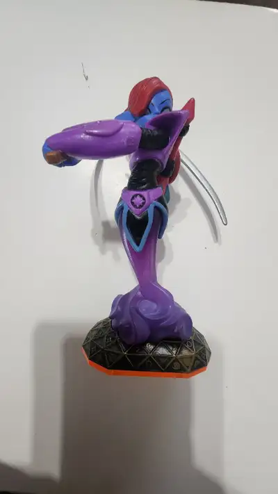 Explore the exciting world of Skylanders with this Spyro's Adventure, Giants, and Swap Force Ninjini...