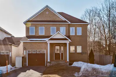 KANATA NORTH: Bedroom + rec room + private bathroom for rent