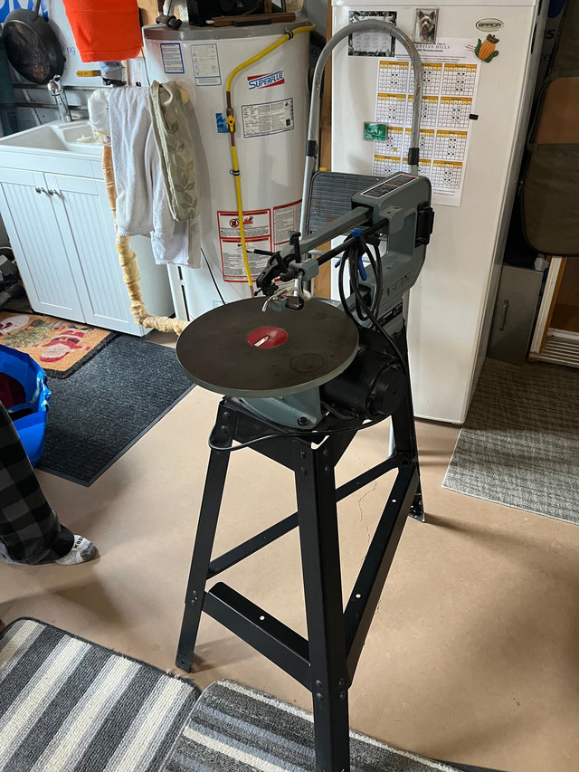 Variable delta scroll saw for sale.  in Power Tools in Petawawa - Image 2