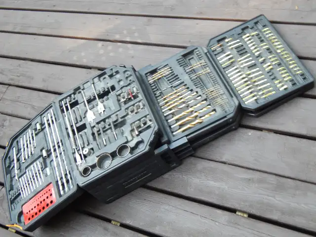 Various Drill Bits516707778425016321