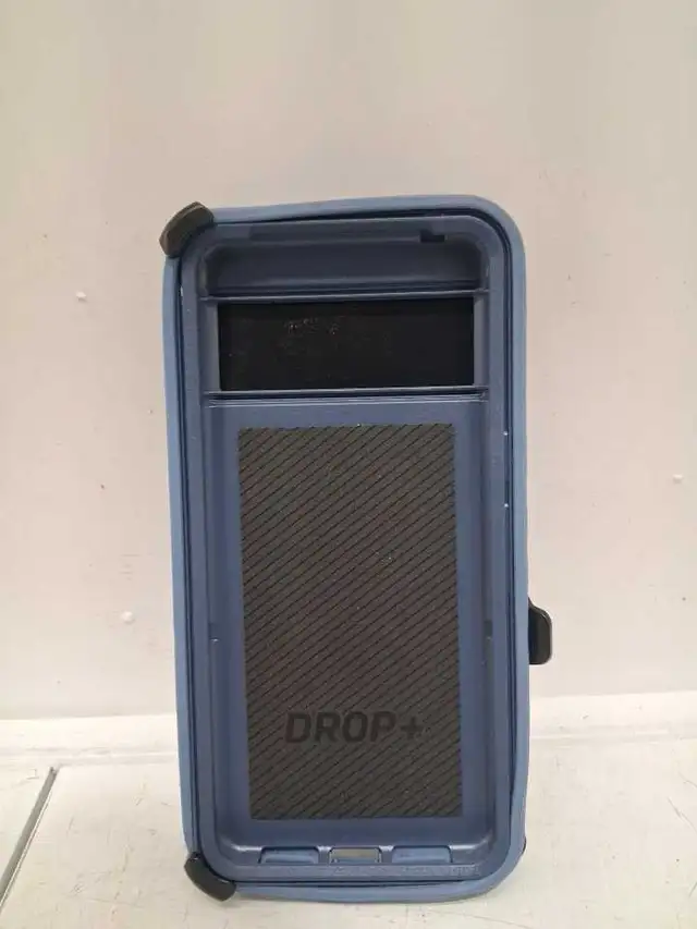 Otterbox Google Pixel 8 Pro Case- NEW in Cell Phone Accessories in City of Toronto - Image 3