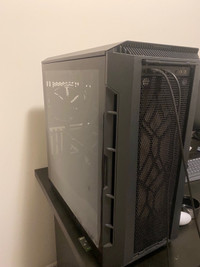 Gaming PC with monitors for sale 