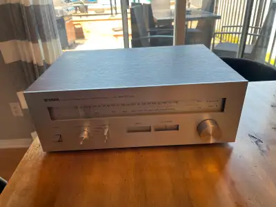 Yamaha CT-610 Tuner, View more