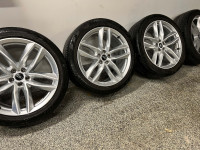 Audi Q7  factory rims and tires