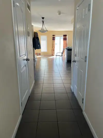 Doon south sharing room available