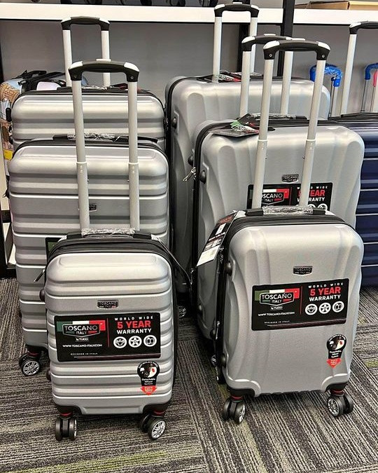 NEW Luggage Toscano Hardside Baggage Hard Shell Suitcase Other