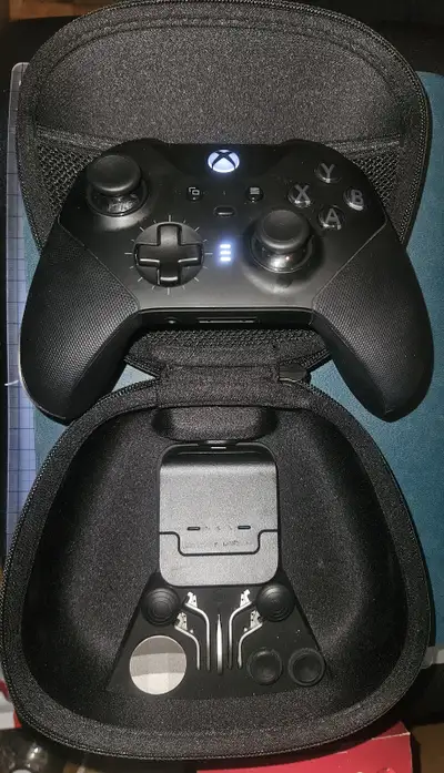 Xbox Elite Controller Series 2, View more