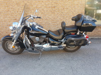 Suzuki boulevard VL 1500 C90T 2006 77000 KM.