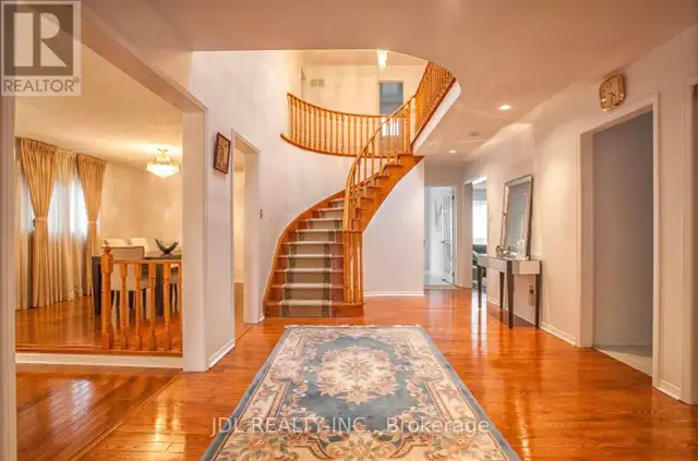 Really Bright One Bedroom Unit Rent Best Deal Only $898