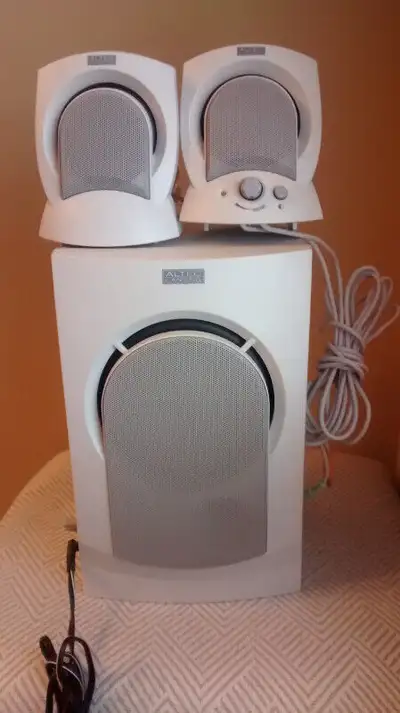 Computer speakers, View more