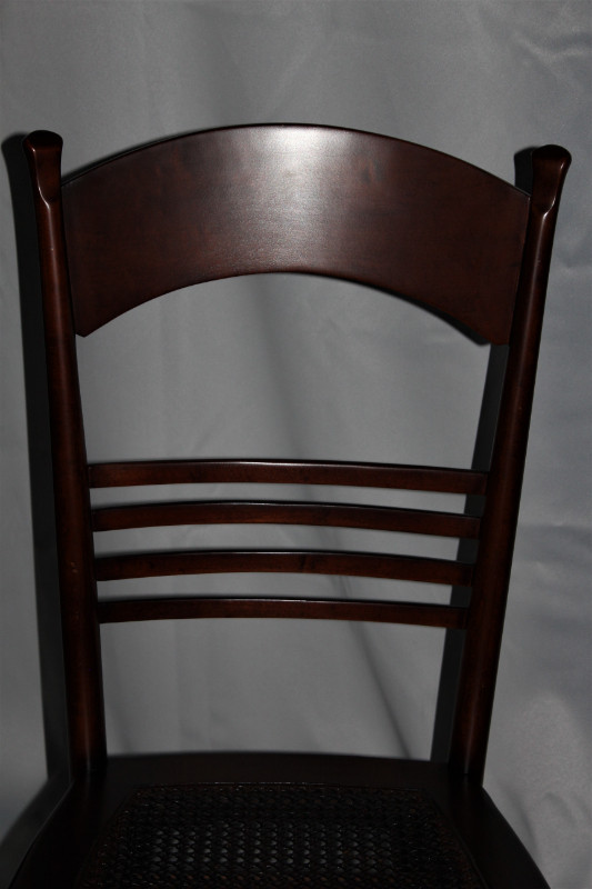 Vintage Wooden Rocking Chair in Chairs & Recliners in City of Toronto - Image 3
