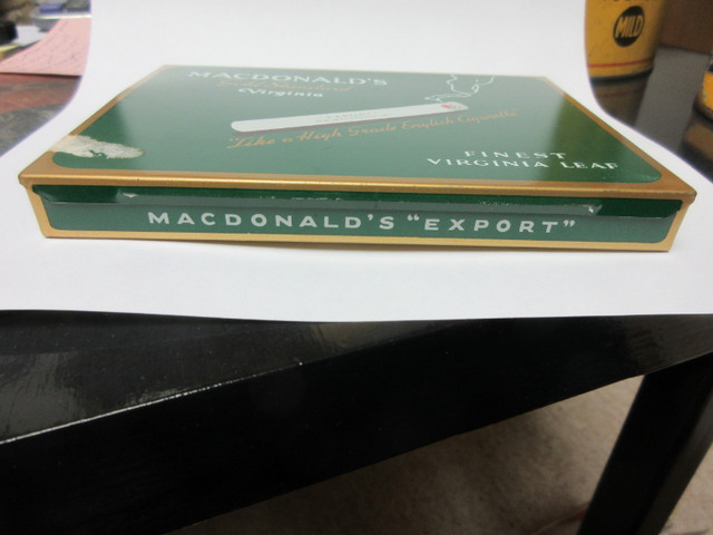 Macdonald's Gold Standard Virginia tobacco tin in Arts & Collectibles in Kawartha Lakes - Image 2