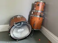 Drum Kit (Shells only) 