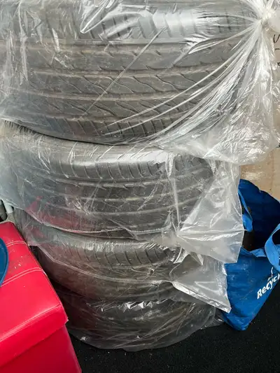 Price is negotiable Pick up at Weston Road Tons of tread left (see photos) Fits Mercedes Benz C Clas...