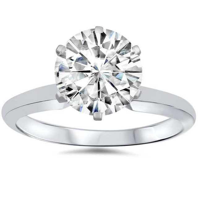 IGI 2 Ct Round Lab Grown Diamond ring for women , H-VVS2 in Jewellery & Watches in Medicine Hat