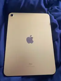 iPad 10th gen Yellow 