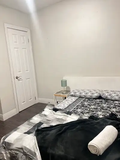 room in a two bedroom apartment
