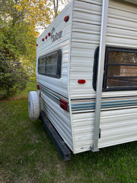 1992 26 foot tandem trailer
