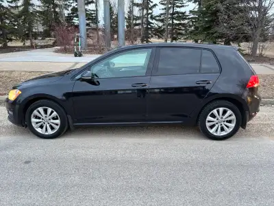 2016 Wollswagen Golf TSI Comes with 4 winters also on rims 177,500 KM
