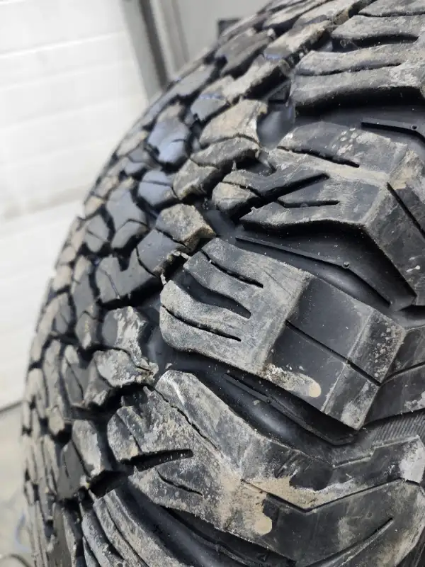 20"  wheels, 2 sets, Ford F350 Superduty new tires in Tires & Rims in Edmonton - Image 3