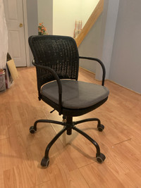 Ikea Chaise Pivotant Bureau / Office Room Chair