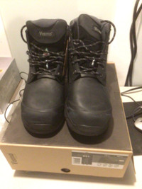 Vismo CSA Safety Shoes (Boots)-Size 12-As new in box