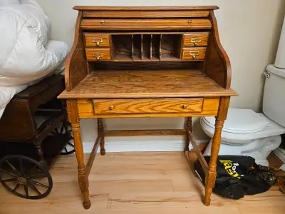 Antique + vintage furniture for sale. $100 and up. PART 1, Voir plus