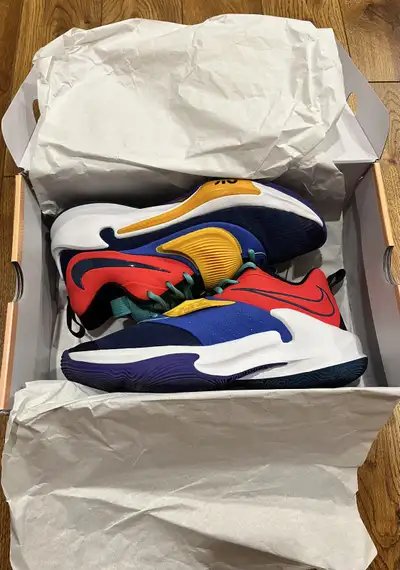 Nike Freak 3 AntetokounBros , View more