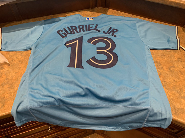 Toronto Blue Jays Gurriel Jr mens XL  in Arts & Collectibles in St. Catharines