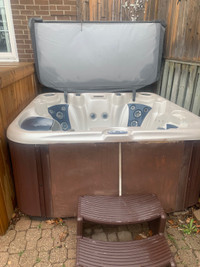 Hot Tub with new Cover and filters(as is)